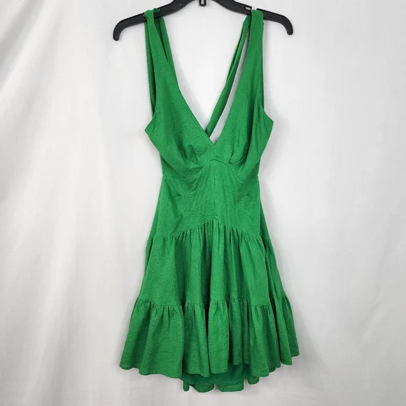 L'ATISTE by Amy dress size medium Color green - Picture 14 of 15